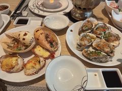 -雍和会海鲜姿造自助(湖东路店)