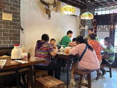 -老街坊餐吧