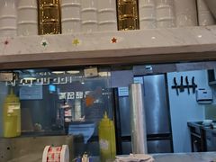 大堂-满记甜品(优客百盛店)