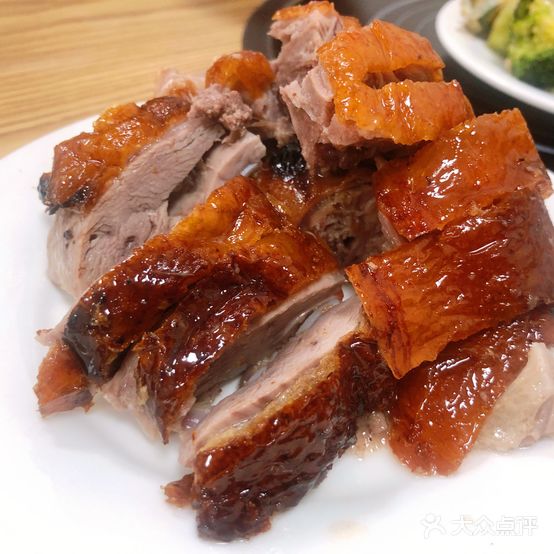 俊华广东烧腊快餐店