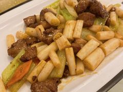泡椒小藕爆牛仔粒-顺丰轩园林酒家(天河店)