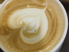 拿铁咖啡-雕刻时光咖啡馆(交大店)