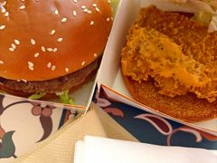 -麦当劳(欢乐谷店)