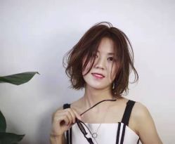 点击看大图 -迪罗造型•潮色接发