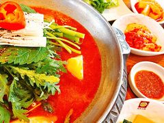 -喇喇排骨火锅·传统韩式脊骨汤(望京西园总店)