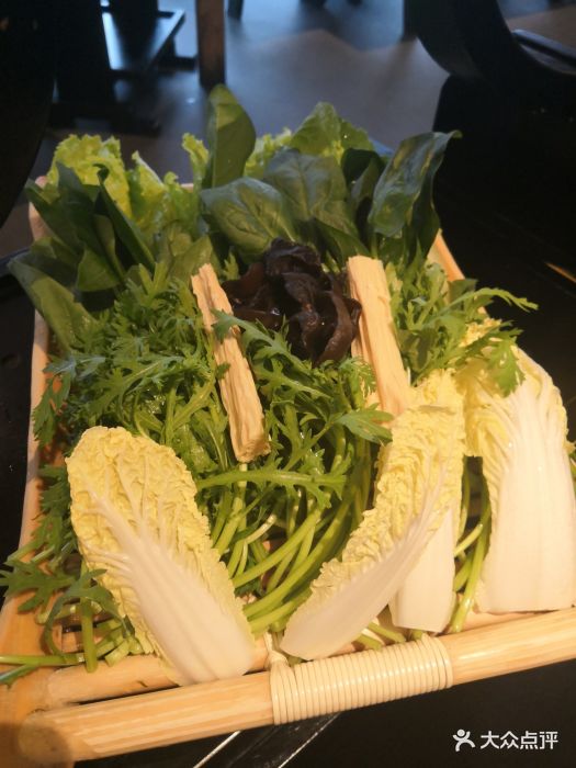井格重庆火锅(上海嘉定仓场路店)蔬菜大拼盘图片 - 第169张