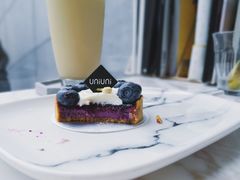 -UNI UNI(环亚凯瑟琳店)