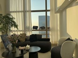 -JNK皮肤管理中心