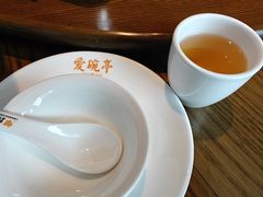 -爱碗亭·鲜炒湖南菜(壹城中心店)