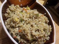 土匪炒饭-龙头烤羊排•烤全羊•精酿扎啤(厦滘店)