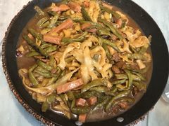 -大胡同天津菜·海肠捞饭·津门皮皮虾锅贴一绝(西姜井店)