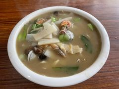 -马路桥姜汤面(江城大楼店)