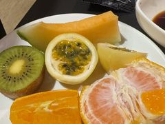 -钱小奴海鲜自助黑金店(杭州滨江龙湖店)