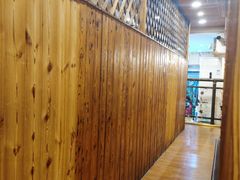 大堂-老东镇啤酒屋海鲜加工·蒸汽海鲜·海鲜烧烤(台东店)