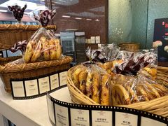 -银星皇冠假日酒店美食阁