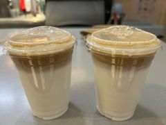 -瑞幸咖啡(临海市银泰城店)