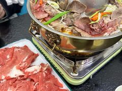 -撒拉人家.酸菜牦牛肉火锅