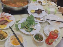 -尚品海鲜肥牛自助火锅(湖明店)
