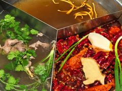 -廖掌柜·重庆鲜货火锅(上海首店)