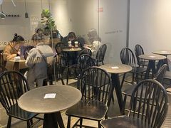 大堂-喜茶(上海兴业太古汇店)