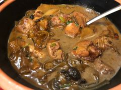-闯关东东北农家菜(崂山石老人店)