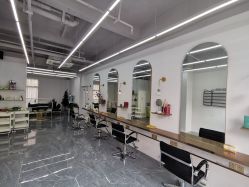 -茶发Salon·烫发染发理发