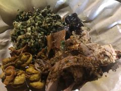 -Warung Babi Guling Ibu Oka 3