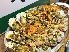 -东来菜馆•手抓海鲜家常菜•海鲜锅贴(鸽子窝店)