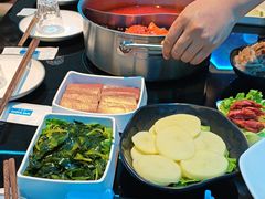 -唯爱KTV聚会餐厅(仙林东城汇店)