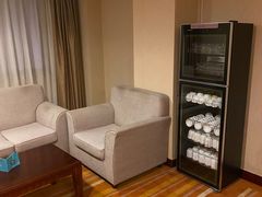 -益阳华天大酒店