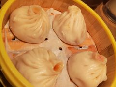 蟹黄汤包-香园茶社·金陵小灶(老门东店)
