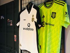 -京狮炙燥·精酿烧烤(首经贸店)