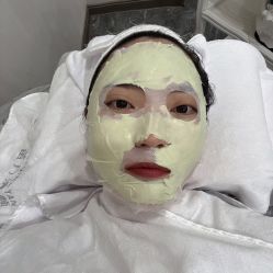 -苗方清颜专业祛痘·皮肤管理