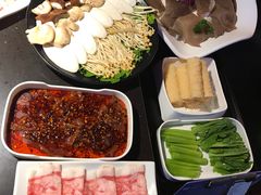 -锅说大脸毛肚重庆老火锅(佐阾店)