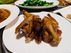 招牌红烧乳鸽-福昌源食苑