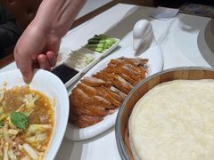 -梅利汴京烤鸭•开封豫菜地标店(东大街店)