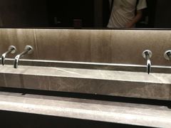 -星巴克臻选(南京艾尚天地店)