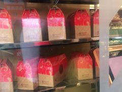 零售区-国际饭店·帆声西饼屋(黄河路店)