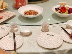-阿瓦山寨·湘菜现炒·剁椒鱼头王(咸阳总店)