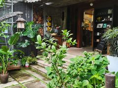 -谷咖啡·鲜花绿植花园餐厅