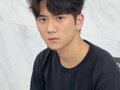 -鸿通城购物中心