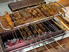 -老广烧烤(骆驼山康馨园店)