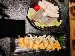 -湊湊火锅·茶憩(南京东路悦荟店)