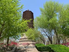 -玲珑塔公园