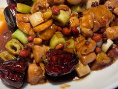 -先启半步颠小酒馆|猛火现炒川菜(泰州首店)