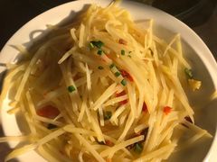 -临街徽菜馆·正宗黄山味
