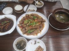 -民间瓦缸煨汤館(嵩山路店)