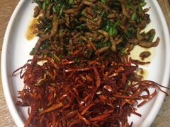 香辣肉丝-姥姥家春饼店(佳亿时尚广场店)