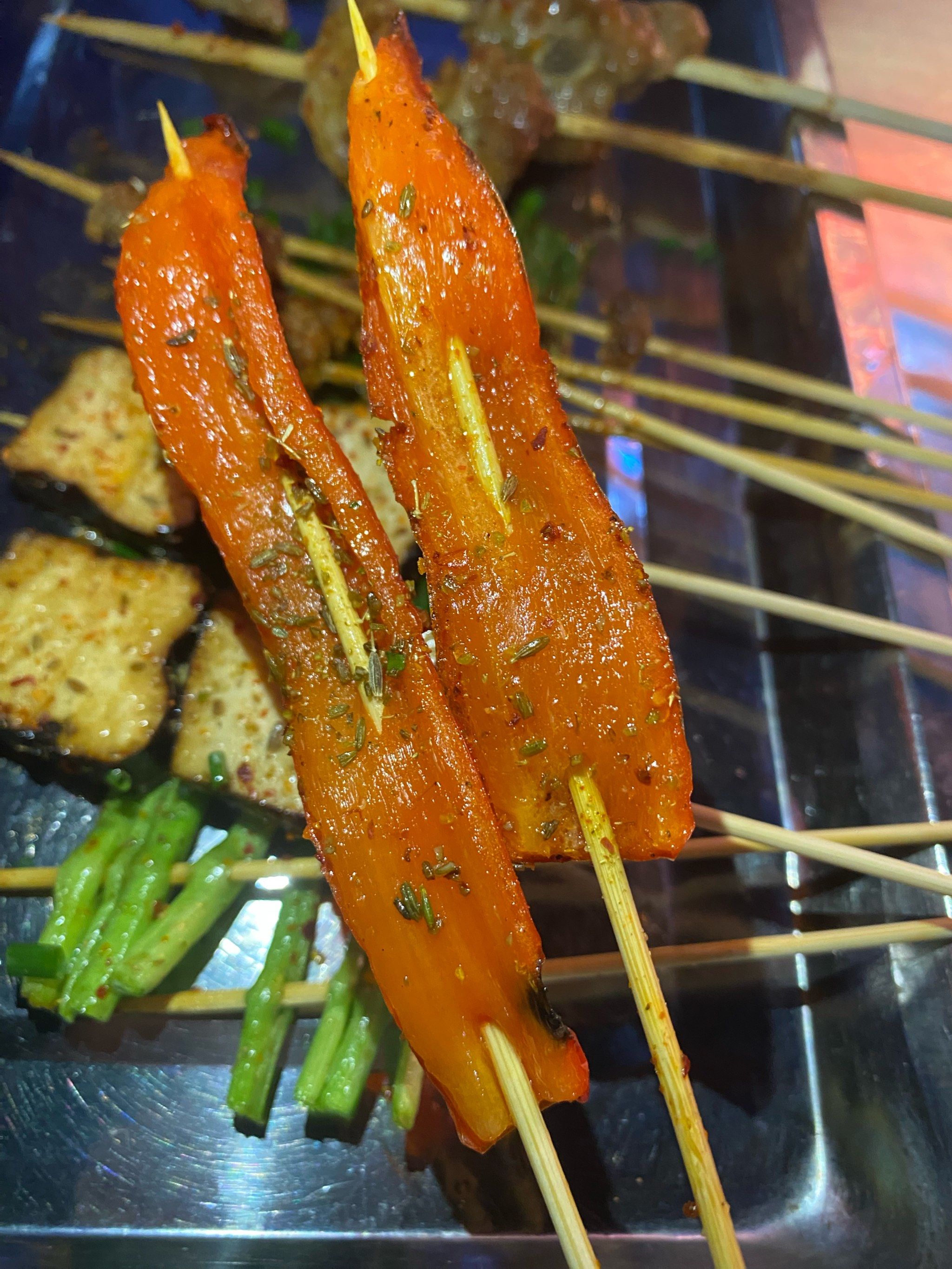 正宗老长沙烧烤,1元一串的牛肉串!