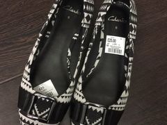 -伦敦比斯特购物村